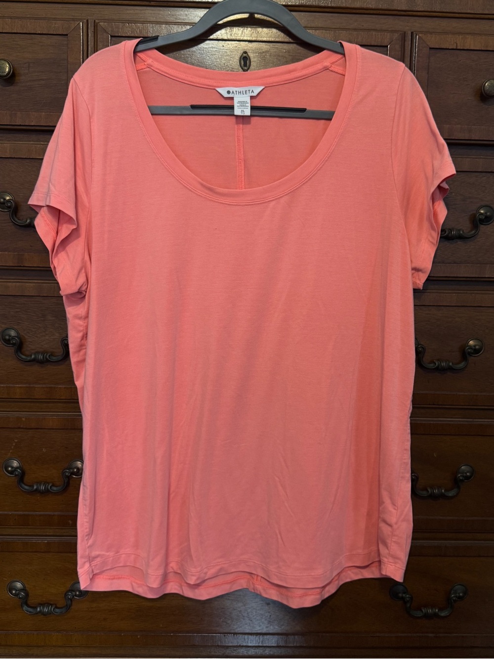 Athleta Stratus II Tee XL Coral Pink Salmon Modal Soft Athleisure Workout Top
